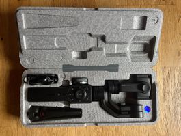 Stabilisateur Zhiyun Smooth 4