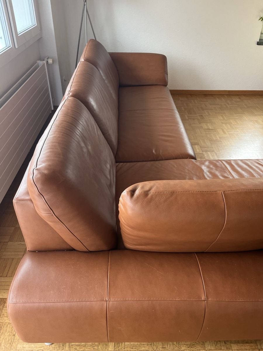 Divani: Ledercouch ab 1 Fr.  – Usato da Mauren venduto da kaw_yj6f