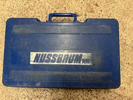Nussbaum Pressmaschine mit pressbacken  22