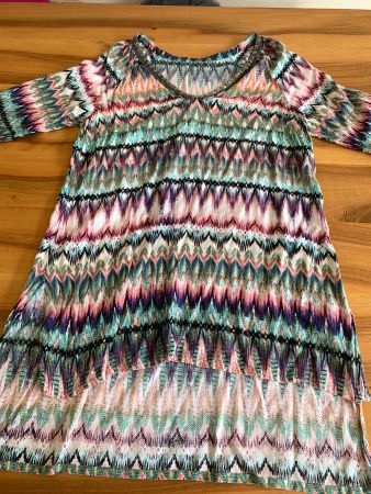 Edle Tunika / Longshirt bunt mit Applikationen Gr. S