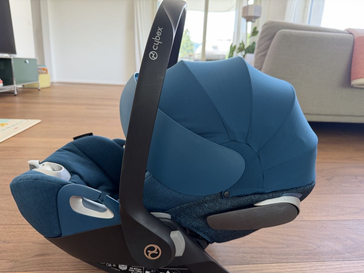 Cybex Seggiolini per auto: Cybex Cloud Z i-Size Plus, Mountain Blue-turquoise – Usato da Zürich venduto da mahin01