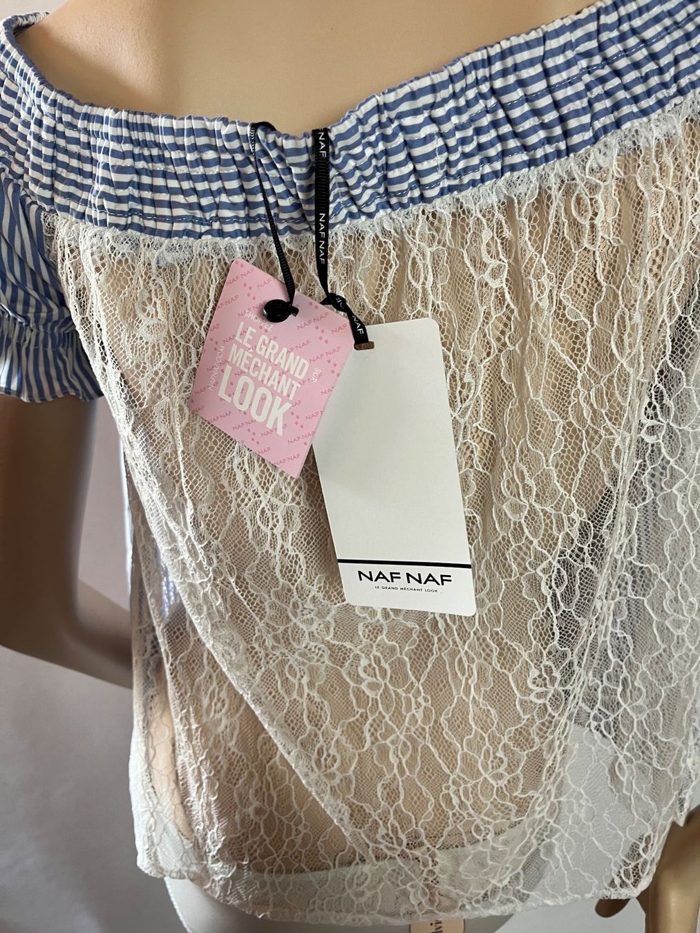Nafnaf Camicette: Bluse der Marke NAF NAF, Grösse M, Farbe Blau/Weiss – Nuovo e nell'imballaggio originale da Rudolfstetten venduto da gst_g7xl 3