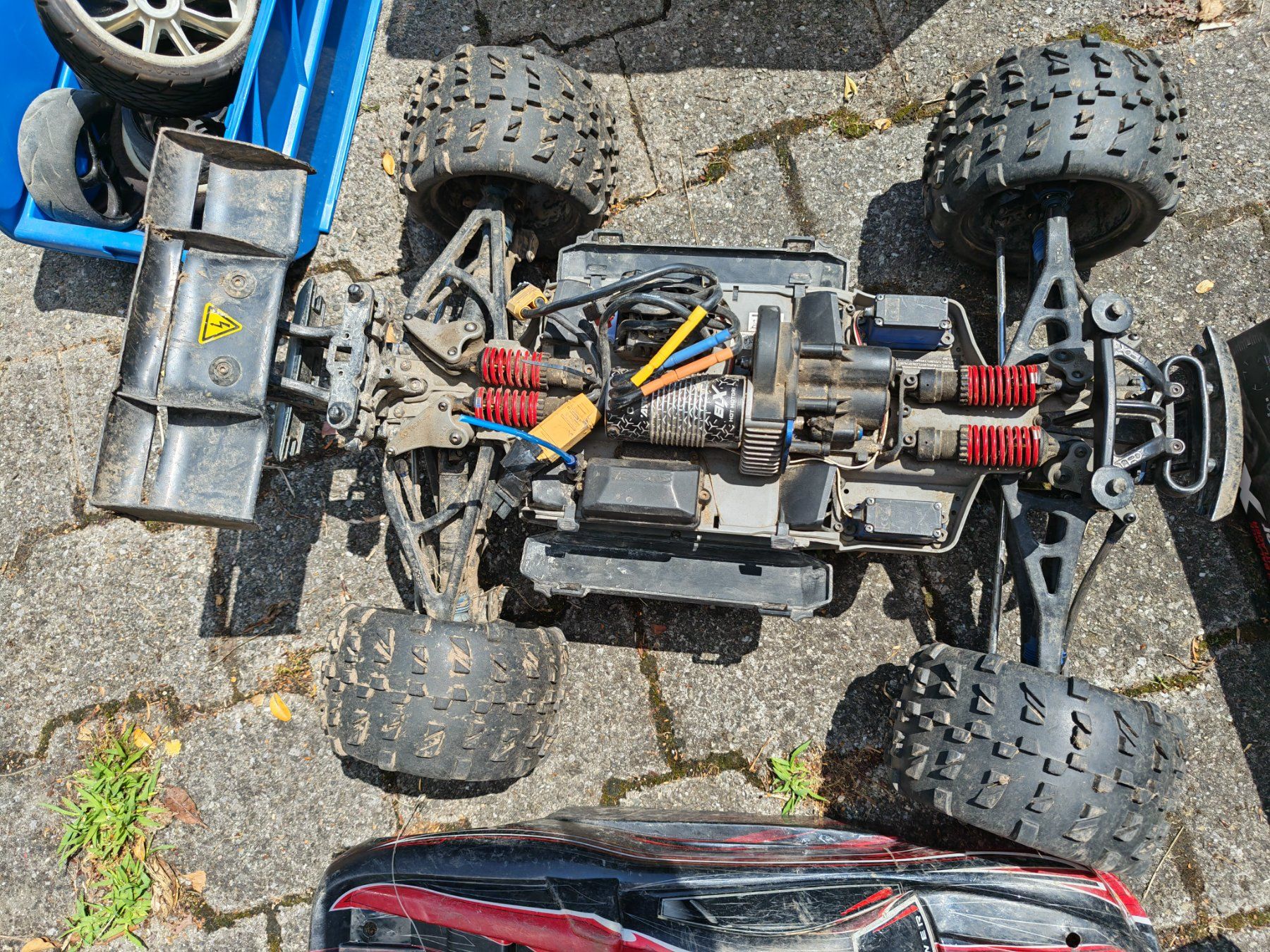 Traxxas Modellismo RC: Traxxas ERevo mit Zubehör – Usato da Küsnacht venduto da bluemountain01