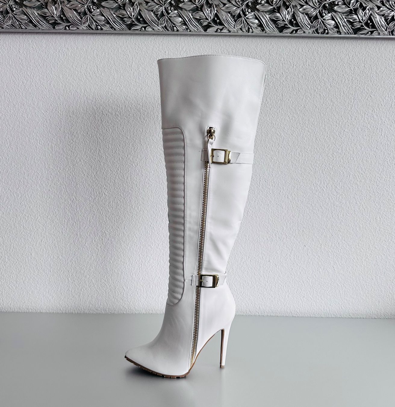 Scarpe da donna: Overknee High Heel Boots white size 39 – Nuovo (secondo la descrizione) da Zürich venduto da smackpix