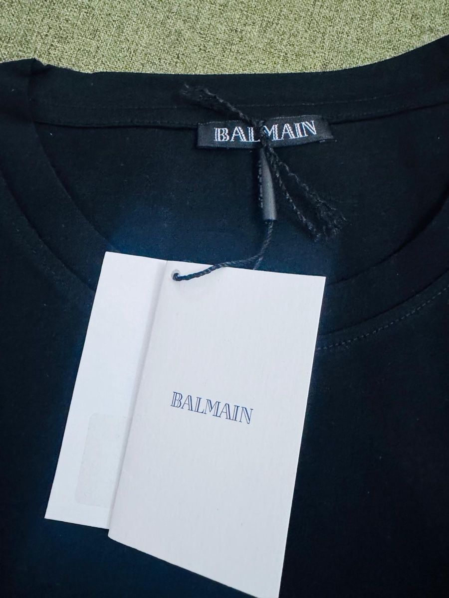 Balmain T-shirt: T-Shirt Balmain M  – Nuovo e nell'imballaggio originale da Luzern venduto da Arbey_romero80 2