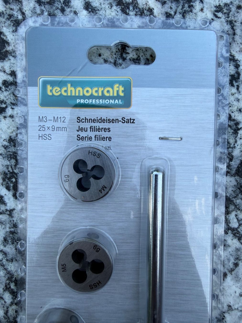 Technocraft Alle Werkzeuge: technocraft Schneideisen-Satz M3-M12, neu – Neu und originalverpackt aus Wattwil von edel88 1