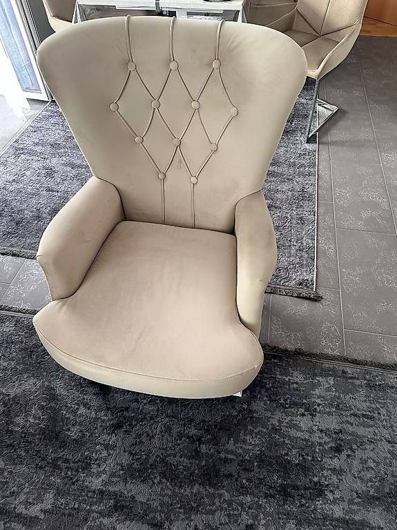 Sofas: Möbel  – D'occasion à Egerkingen par Sanel07 2