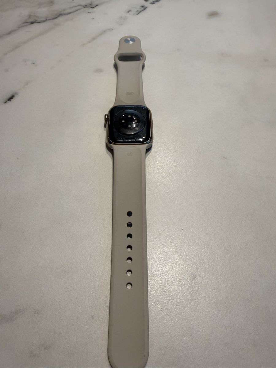 Apple Smartwatch: Apple Watch  – Neu (gemäss Beschreibung) aus Wil SG von kal_q9nz 5