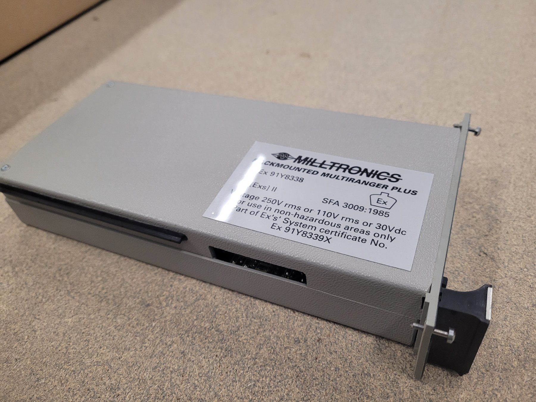 Misurare: Milltronics Rackmounted Multiranger Plus (EX) – Usato da Vitznau venduto da Night-Fire 5