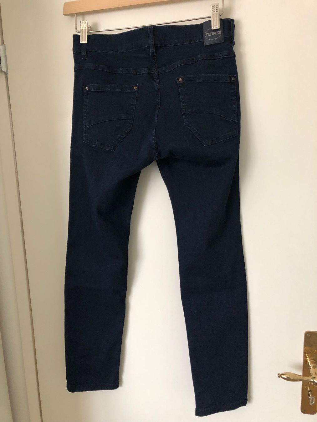 Jeans: Jeans – Nuovo (secondo la descrizione) da Arlesheim venduto da leyRum4.5 3