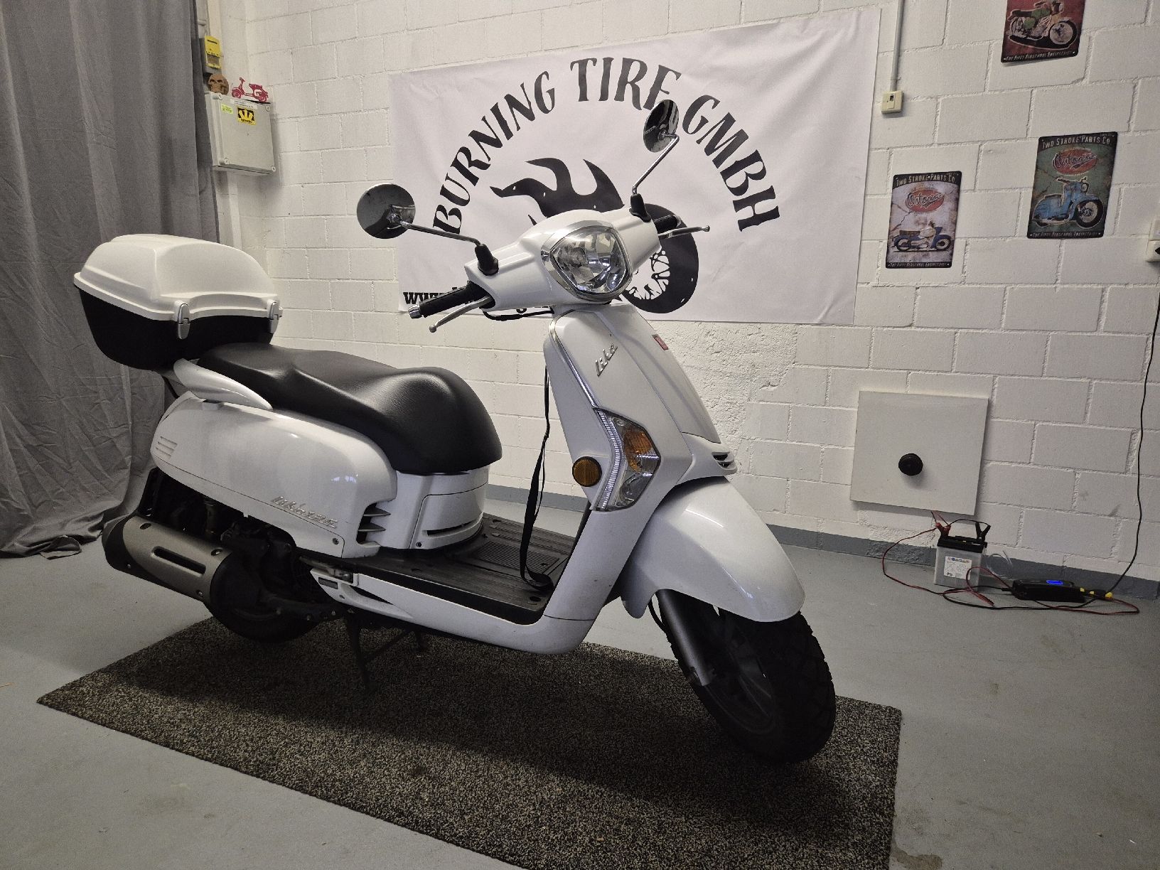 Kymco Scooters: Ab 1 chf Kymco Like 125  – Defekt aus Wynau von Bastel87
