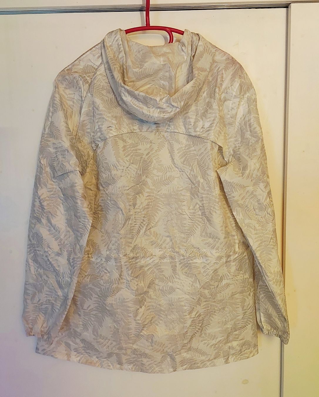 Jacken: Leichte Jacke – Gebraucht aus Brunnen von CHOUCHOU. 1