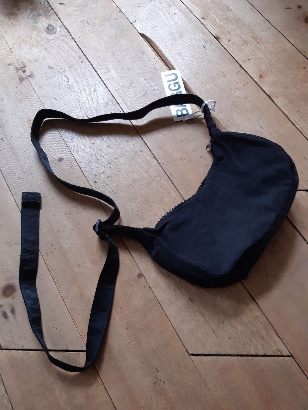 Baggu Taschen: BAGGU Crossbody Bag – Neu und originalverpackt aus Biel/Bienne von lalilullu 2