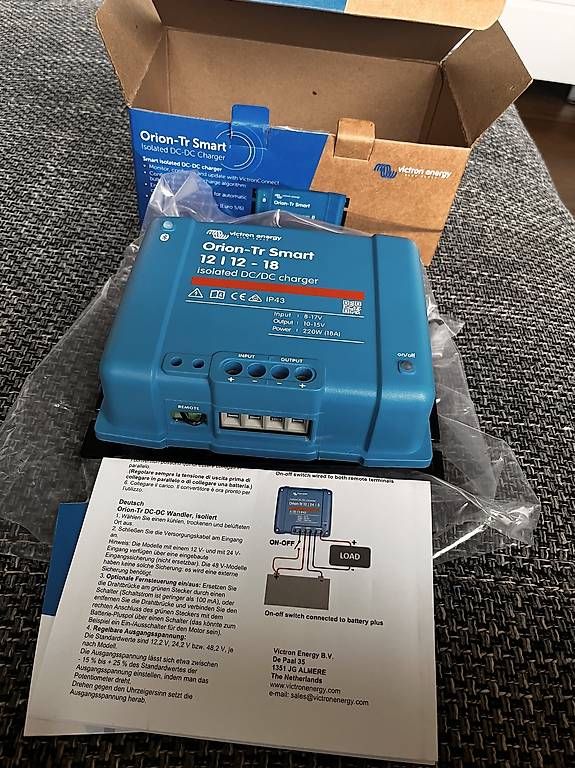 Caricabatterie: Victron 18Amp Ladebooster – Usato da Mörschwil venduto da fhc 1
