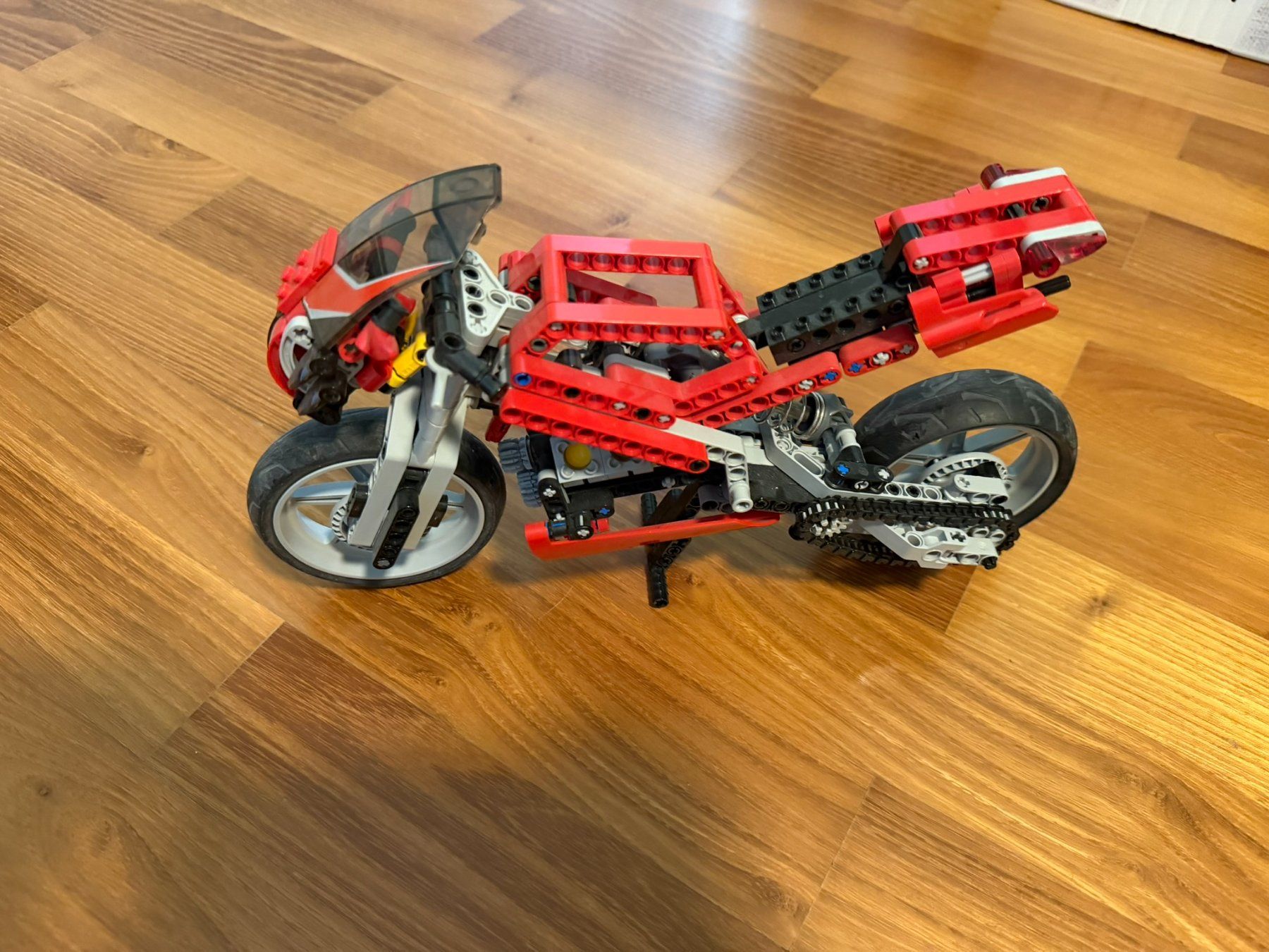 Lego Spielzeuge: Lego Technic Motorrad rot 8420 – Gebraucht aus Winterthur von fingerweg1 2