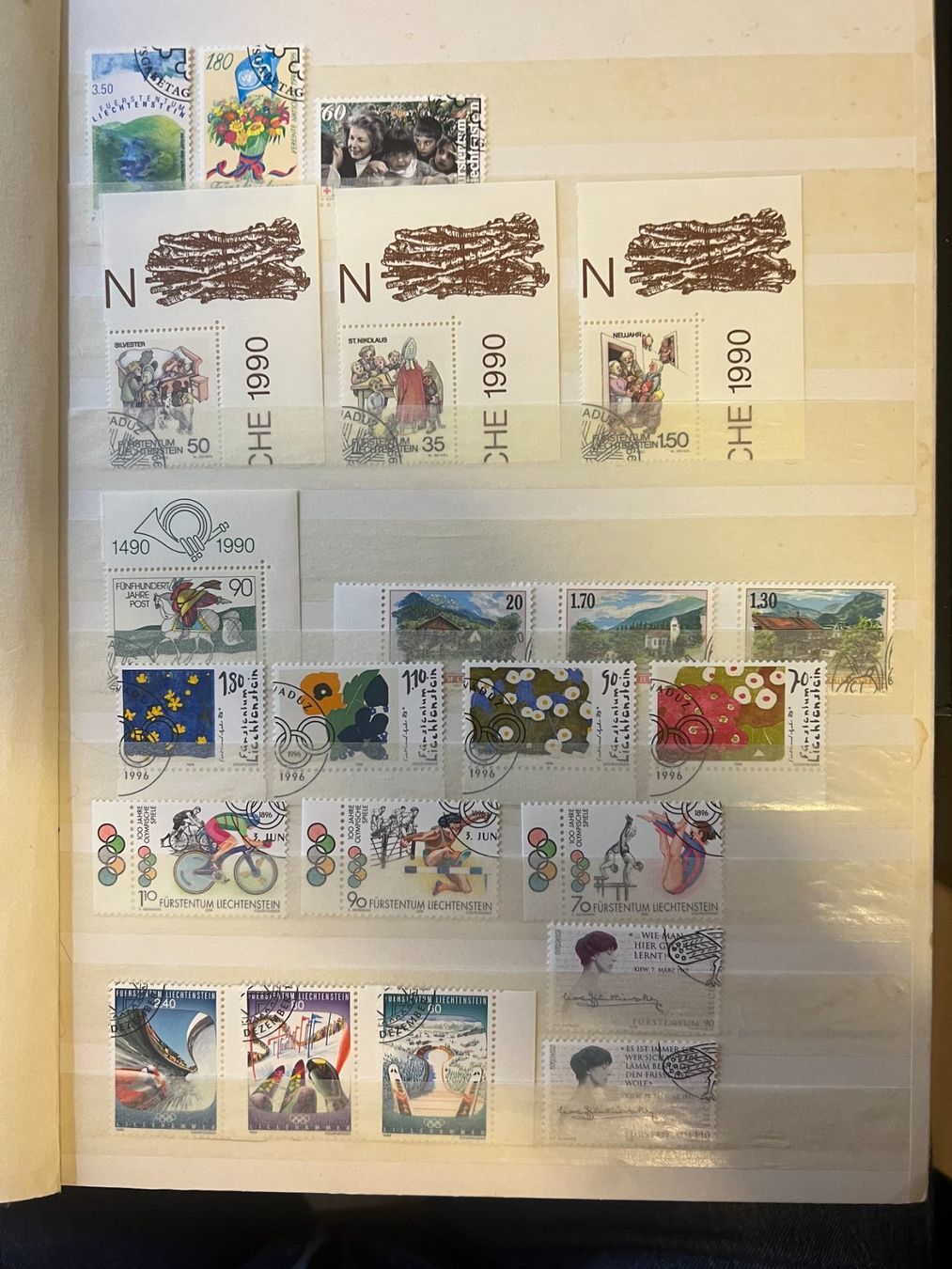 Tutti i francobolli: () 138 timbres Liechtenstein ** & oblitérés – Usato da Lausanne venduto da ffhoud 1