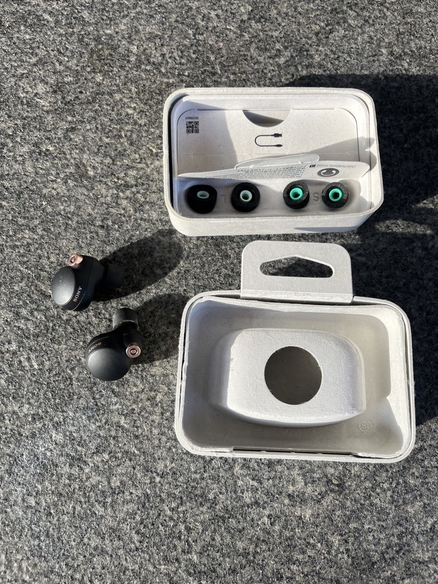 Sony Casques audio: SONY InEars WF-1000XM4 Ohne Case – D'occasion à Luzern par LuzernerShop 2