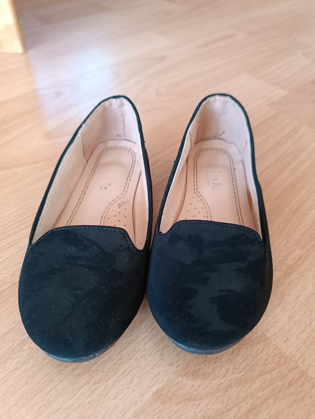 Scarpe per ragazze: Kinder / Ballerinas/Schwarz / Gr. 26- 27 – Usato da Flims Dorf venduto da ali_8n8q 1