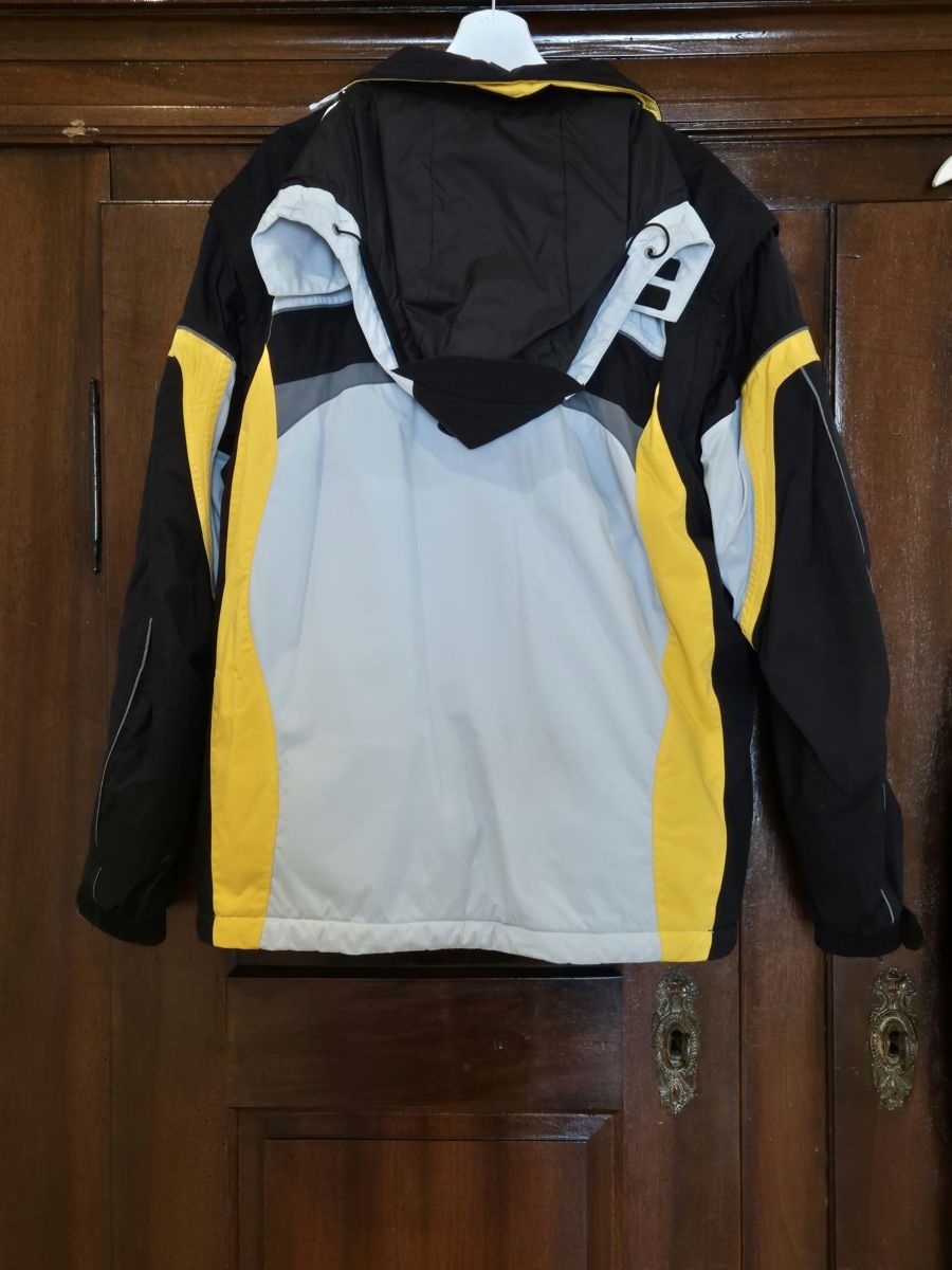 Jacken: Ski-Jacke gebraucht  – Gebraucht aus Läufelfingen von uk54 3