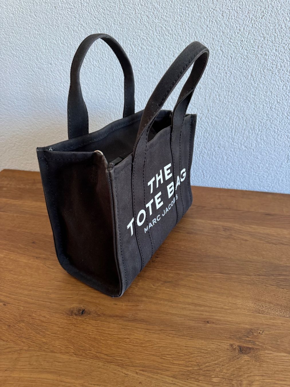 Marc Jacobs Borse da donna: Marc Jacobs The Tote Bag Mini, Schwarz Stoff – Usato da Frauenfeld venduto da guli11 1