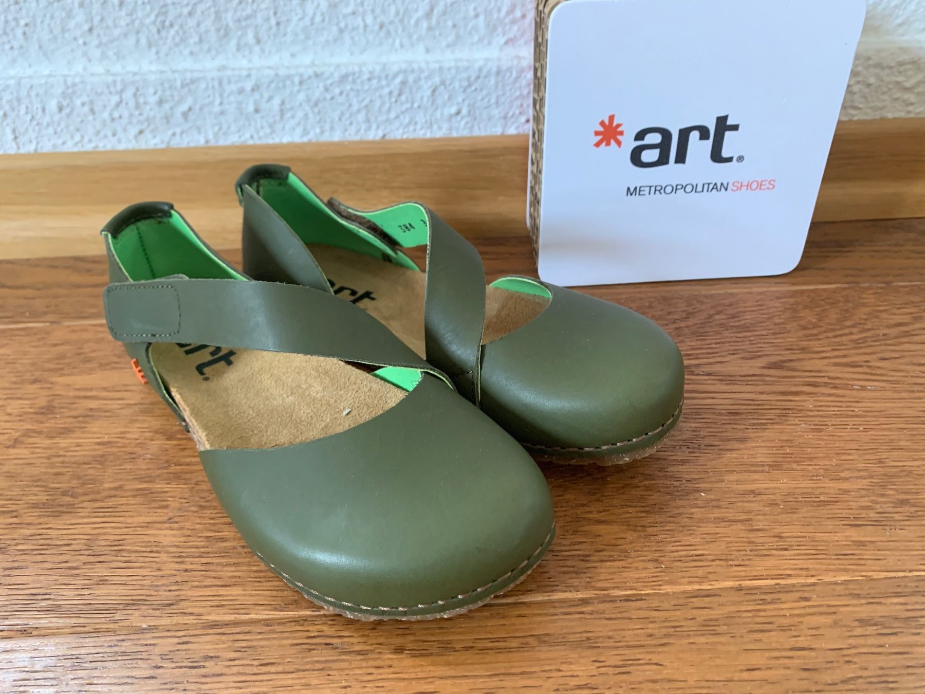 Art Scarpe da donna: Art Creta 384 olive Gr.37 – Nuovo (secondo la descrizione) da Zürich venduto da finsti