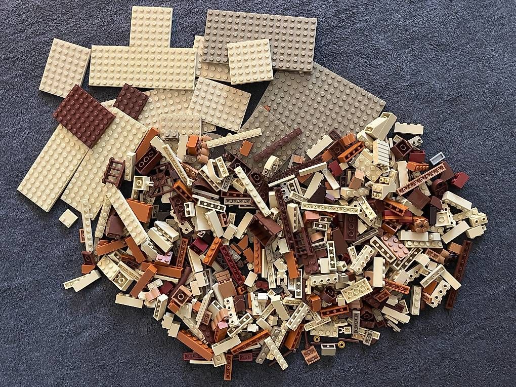 Spielzeuge: Lego Einzelteile Braun | 703g – Gebraucht aus Oftringen von ric_l2mv 1