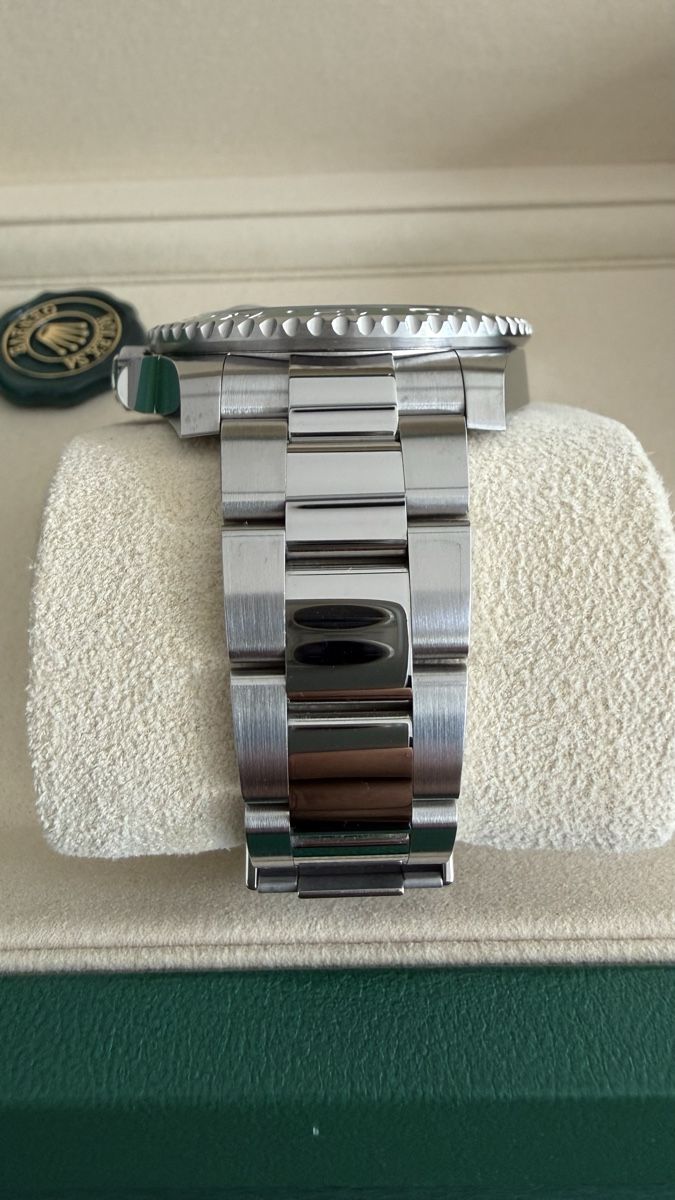 Rolex Uhren: Rolex GMT Master II Sprite Full Set 2025 – Neu und originalverpackt aus Bad Ragaz von ddo_2dbk 5