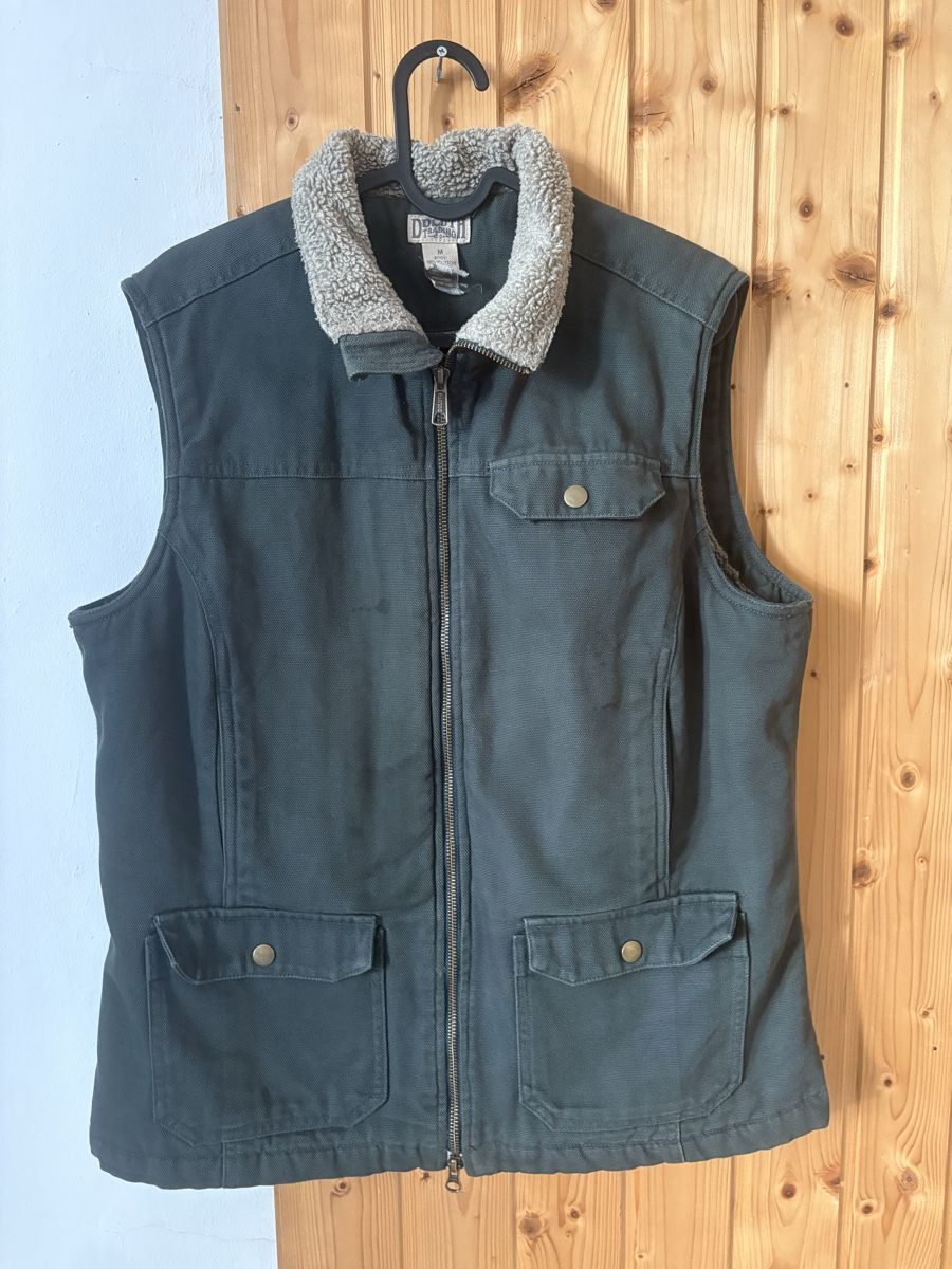 Gilet & Giacche: Duluth Trading Vest – Usato da Scuol venduto da jul_xwm9