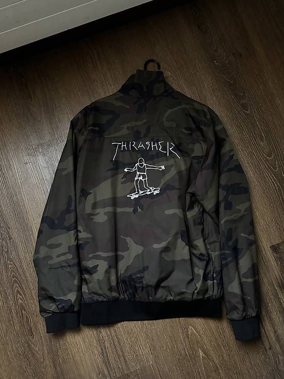 Giacche: Thrasher Reversible Jacket - Camo / Black - Size L – Usato da Neftenbach venduto da ami_vx8j 2