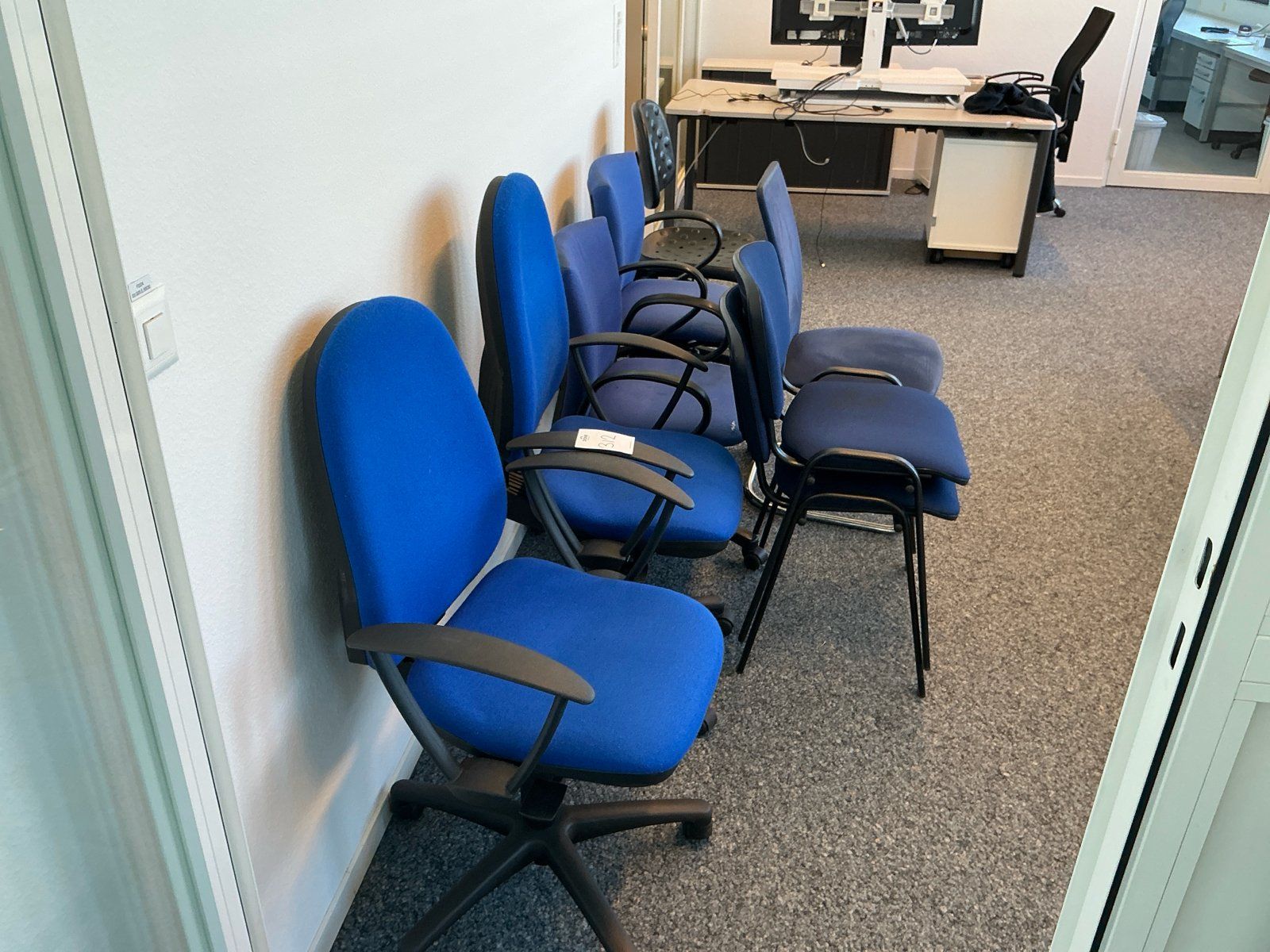 Sedie: 8 Bürostühle – Usato da Zürich venduto da PIPM_Switzerland 2