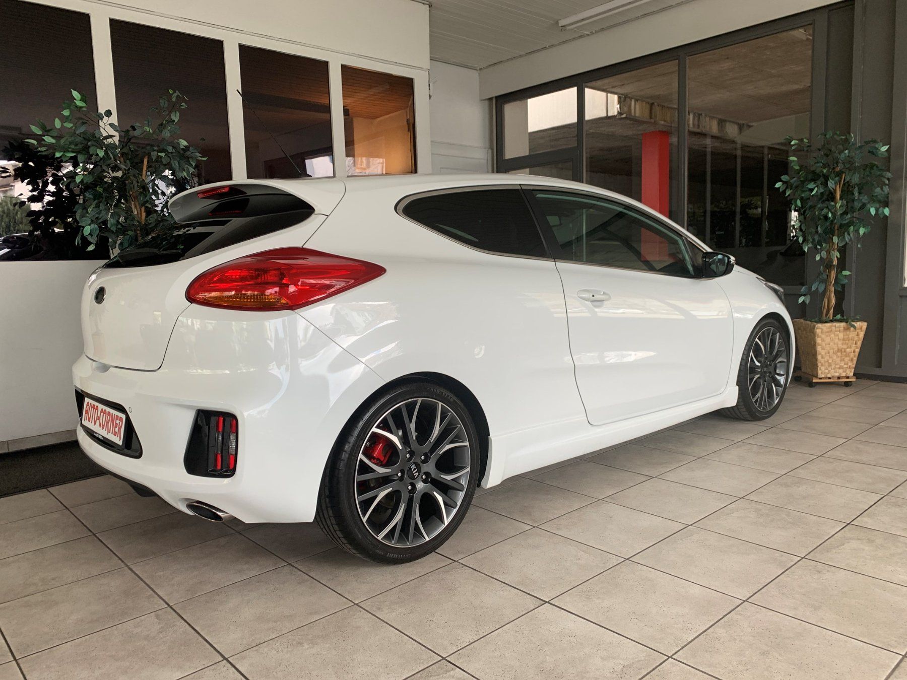 Kia Autos: KIA pro'ceed. GT 1.6 Gdi – D'occasion à Schaffhausen par FCS1896 3