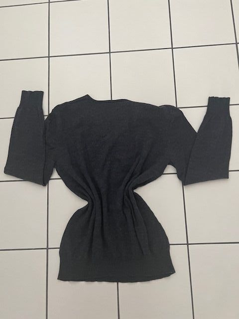 Maglioni & Felpe: Pulli Gr. S NEU! – Nuovo (secondo la descrizione) da Walenstadt venduto da ricamul 6