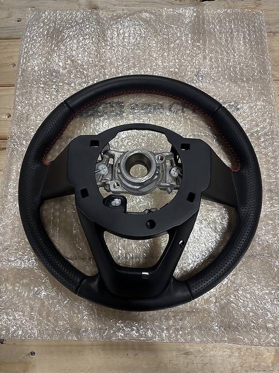 Trattori: Lenkrad Yaris GR-S XP21  – Usato da Uttigen venduto da sch_7pgr 3