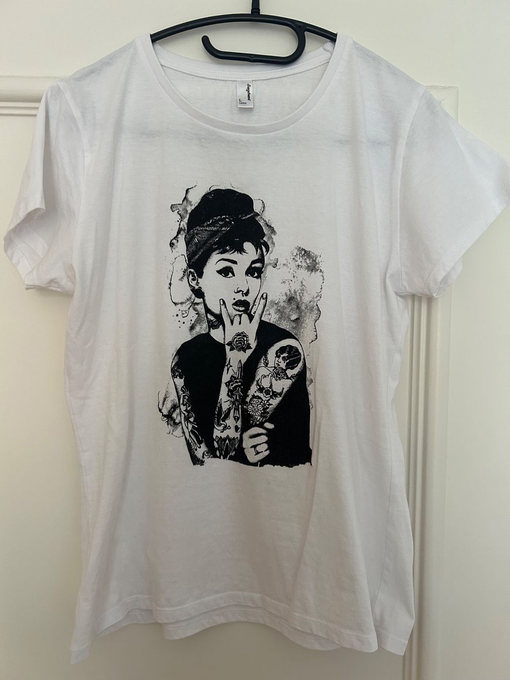 T-Shirts: T-Shirt "Rocky Audrey Hepburn": Gr. S – Gebraucht aus Basel von Interstellar85