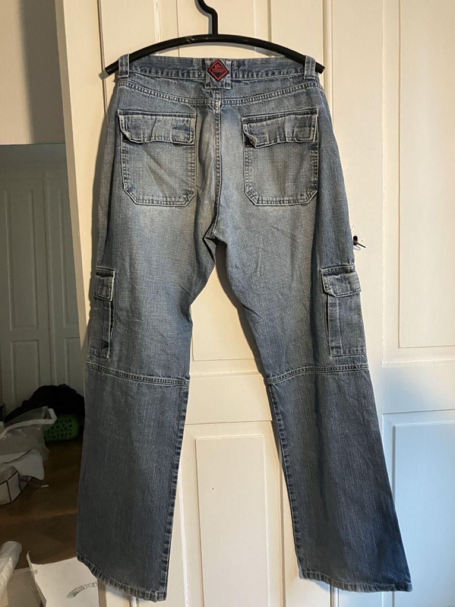 Jeans: Cargo Jeans – Usato da Zürich venduto da eti_6pbl 1