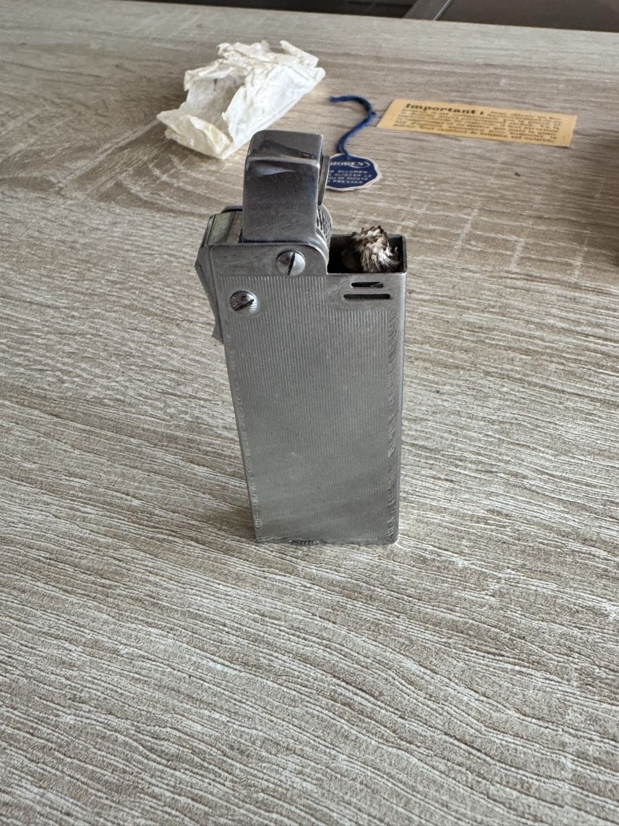 Thorens Accendini: Thorens Vedette Feuerzeug / Briquet  – Usato da Fétigny venduto da BenjiB19E 2