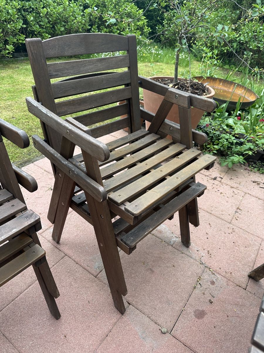 Ikea Set di tavolo e panche: Gartentisch mit 4 Stühlen & Kissen – Usato da Horgen venduto da simonwalterschweiz 4
