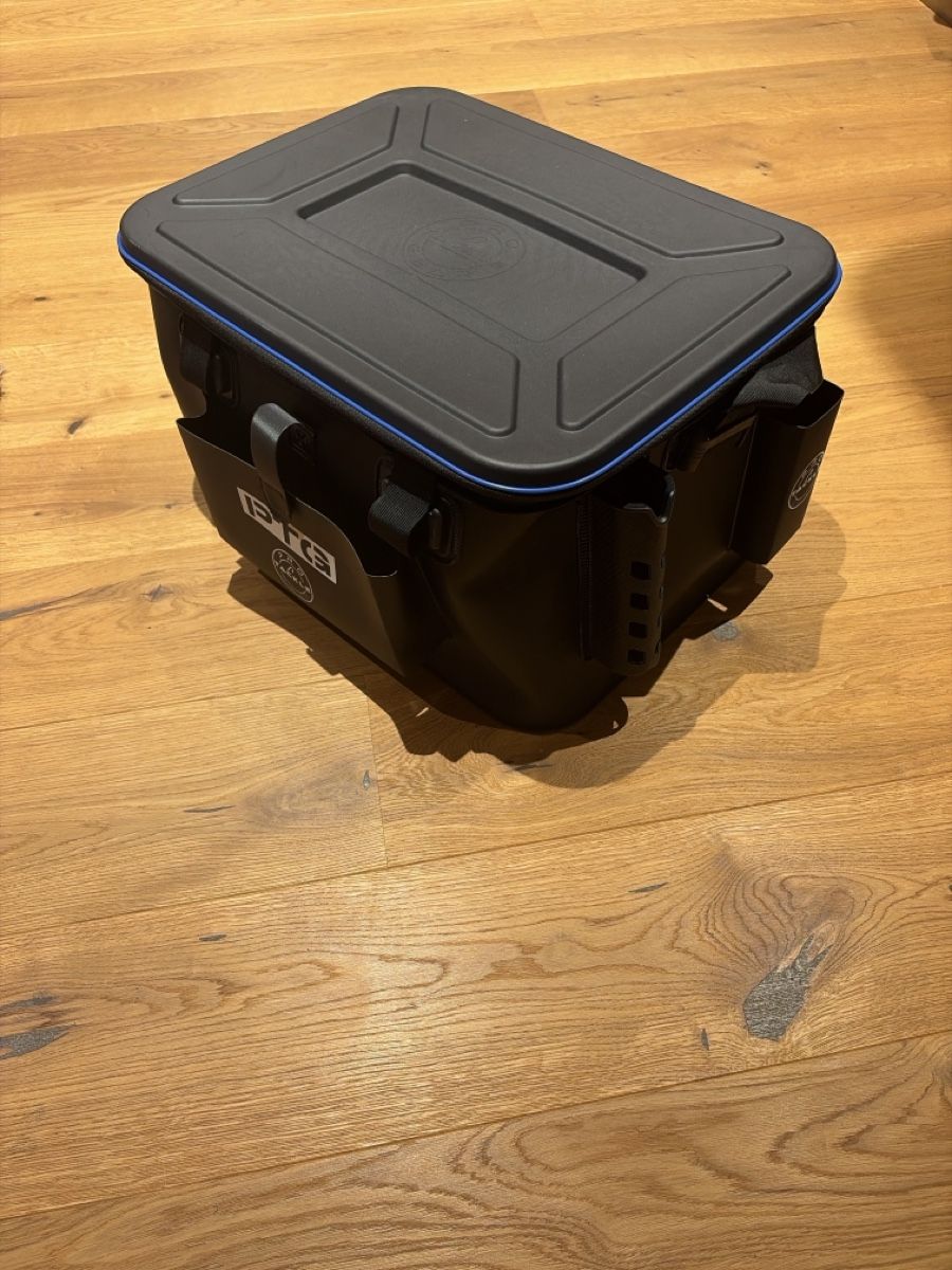 Sacs: Robuster Grosse Ködertasche   – Neuf avec emballage d'origine à Leibstadt par tho_l56l