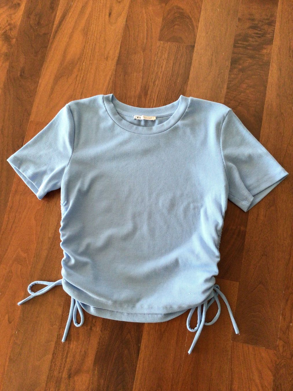 Zara T-shirt: T-Shirt (2) – Usato da Zürich venduto da ArmariodeRuth_Senora 4