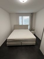 Boxspringbett von Möbel Pfister, 180 × 200 cm