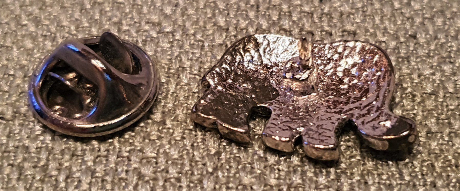 Statuette: A210 - Globus Glücks Elefant  versilbert – Usato da Reinach BL venduto da Boston-Verkauf 2