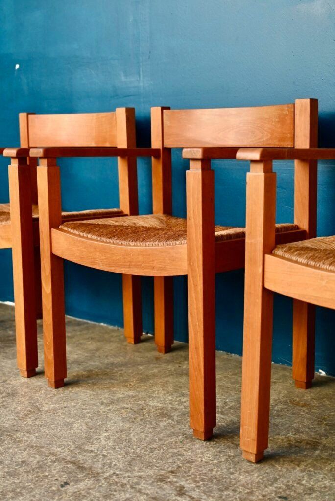 Poltrone: Lot de 3 fauteuils brutalistes en orme et paille design – Usato da COLMAR venduto da Sophiebellelurette 4