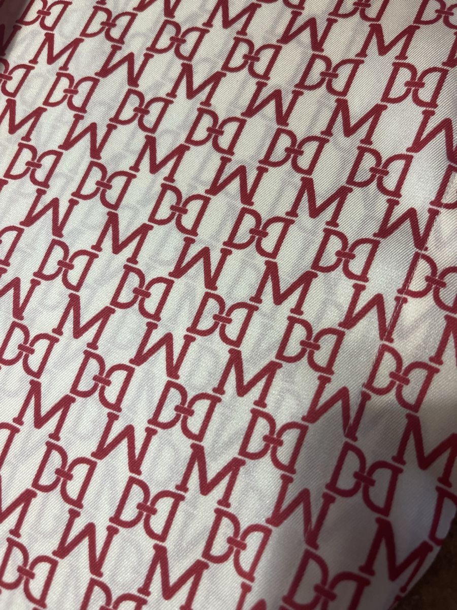 Guess Blusen:  Marciano Camicia lunga monogramma logo-nuovo  – Neu und originalverpackt aus Gordevio von LanaZimm 8