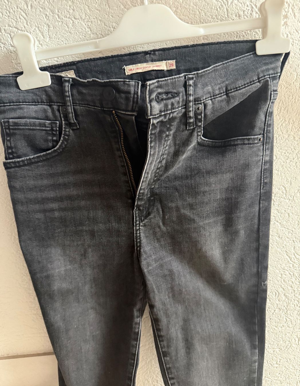 Levi's Jeans: Jeans High Super Skinny Levis – Nuovo (secondo la descrizione) da Fribourg venduto da tania1324