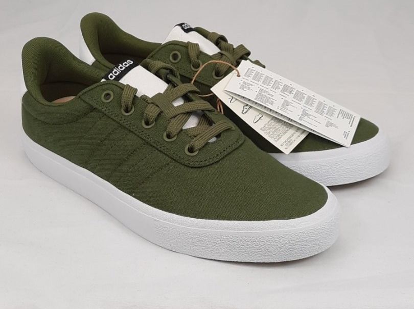 Adidas Scarpe da uomo: ADIDAS VULCRAID3R Skateboard Sneaker olive Gr. 42 2/3 – Nuovo e nell'imballaggio originale da Seuzach venduto da VT-Collections1 1