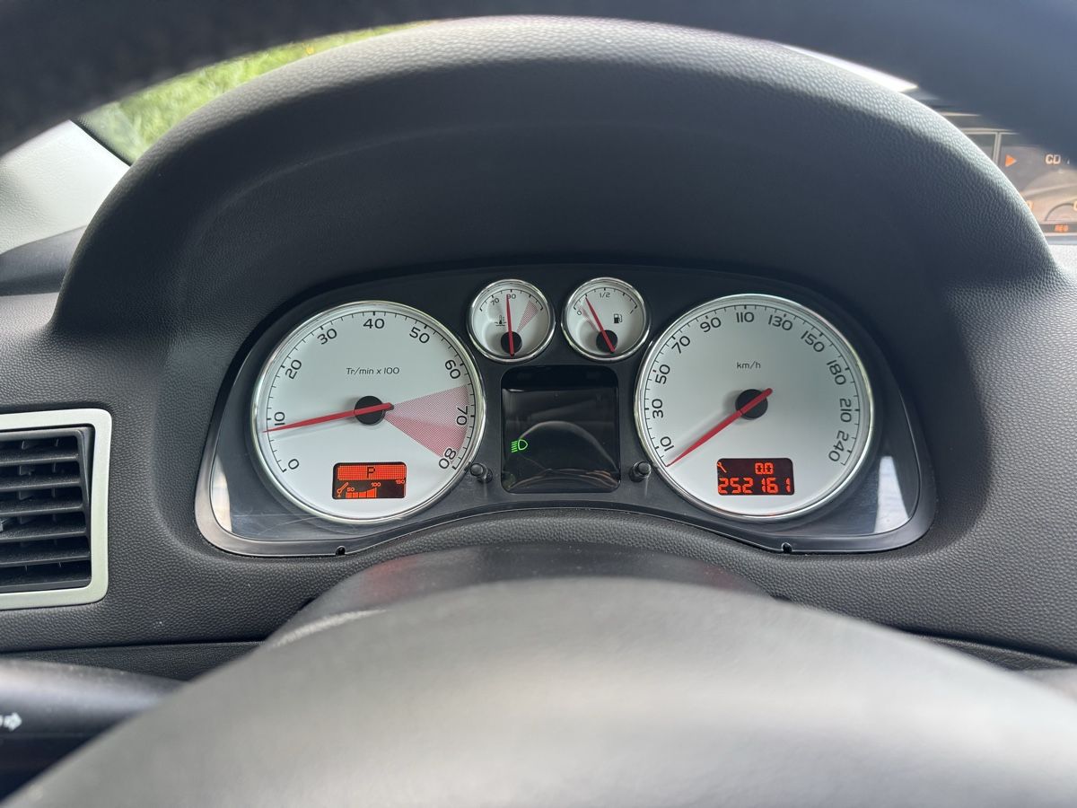 Peugeot Autos: Peugeot 307 cc – Gebraucht aus WEINFELDEN von Blerim5 3