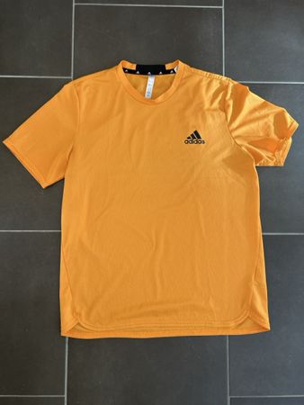 Sportshirt Adidas orange Gr. M