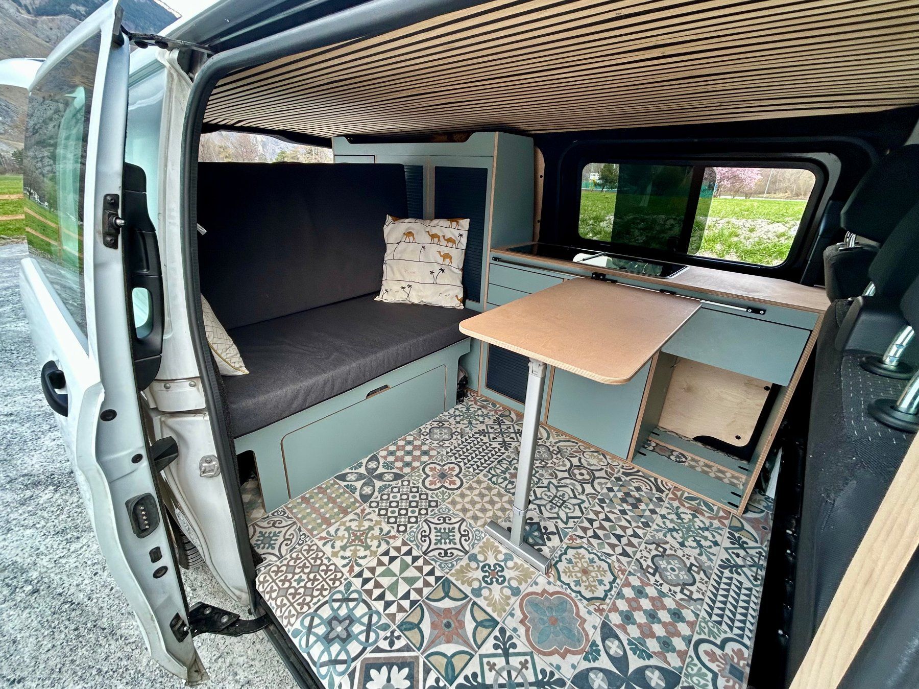 Mercedes-Benz Veicoli da campeggio: Campervan Mercedes Vito – Usato da Felsberg venduto da ger_mx5m 2