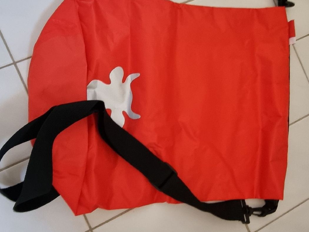 Rucksäcke: Dry Bag Wasserfester Rucksack – Neu (gemäss Beschreibung) aus geroldswil von Gumball1 1