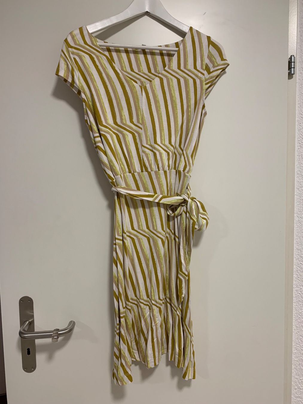Vestiti: Damen Sommerkleid Gr. 36 – Nuovo (secondo la descrizione) da Embrach venduto da Bdennis